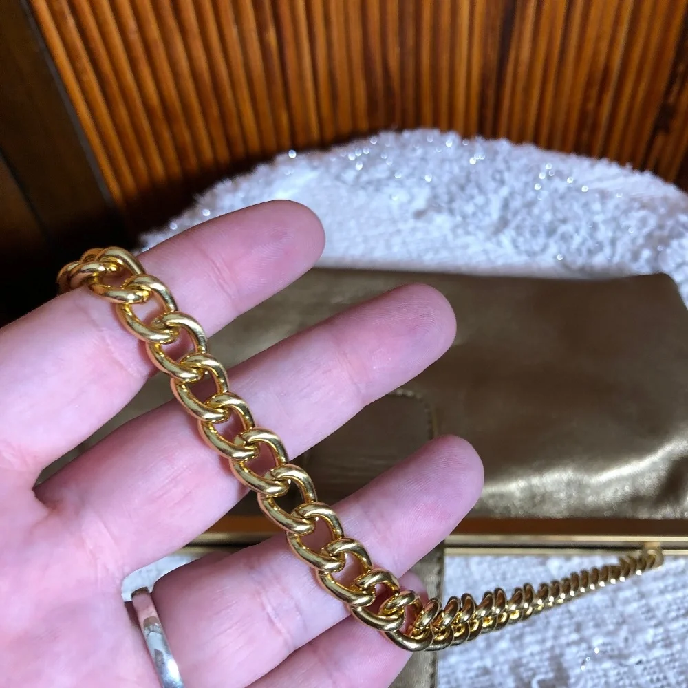 B. Makowsky Gold‎ Tone Leather Clutch/Shoulder Bag